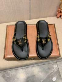 Picture of Louis Vuitton Slippers _SKULVsz38-44jyh0543824